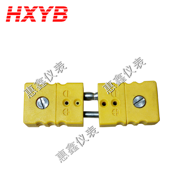 K�ͻ�ɫ�ȵ�ż����ͷ